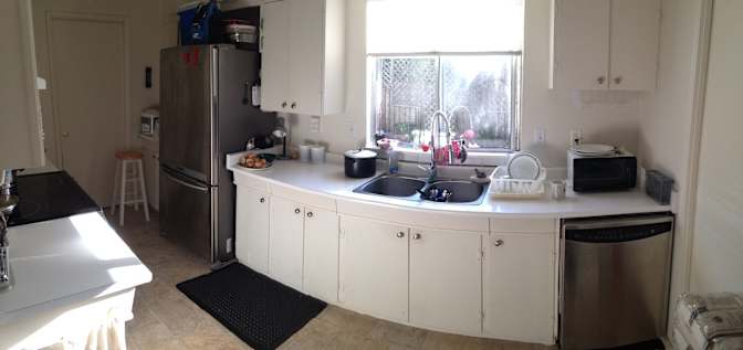 Tsawwassen House's room