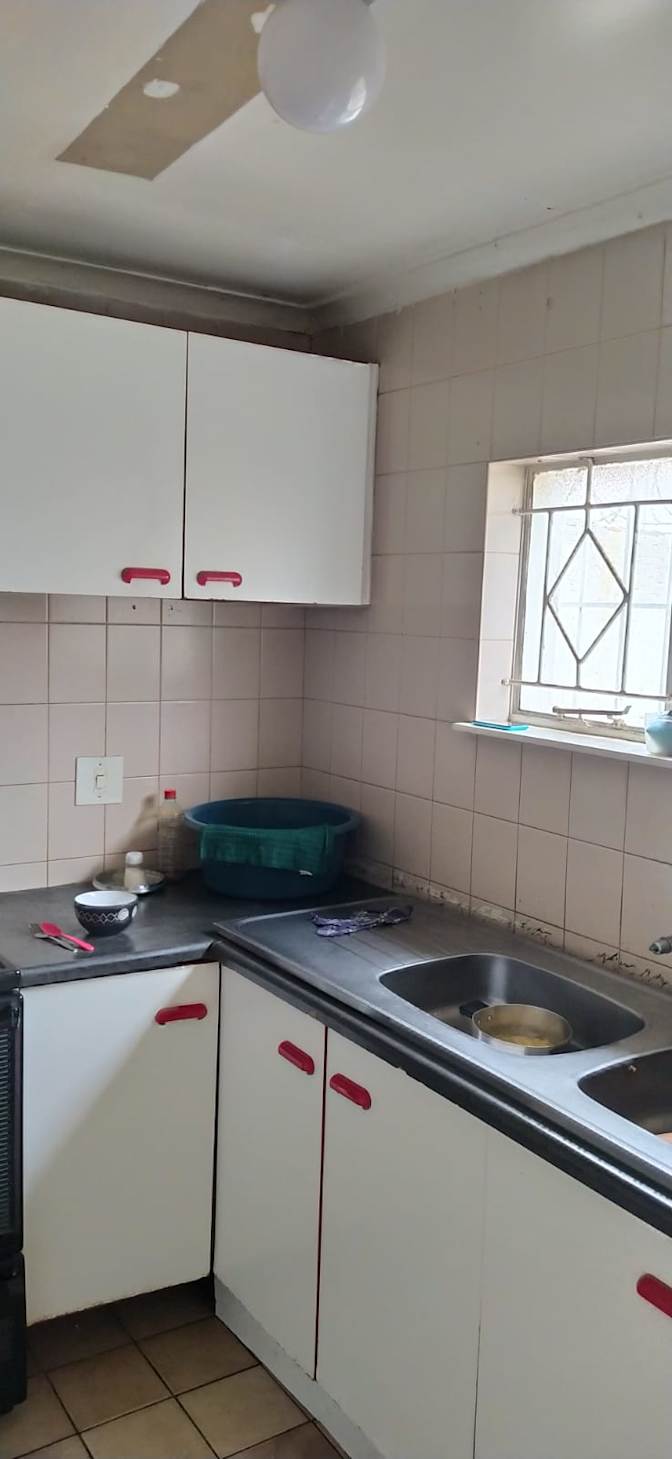 Photo of Dzimani managa's room