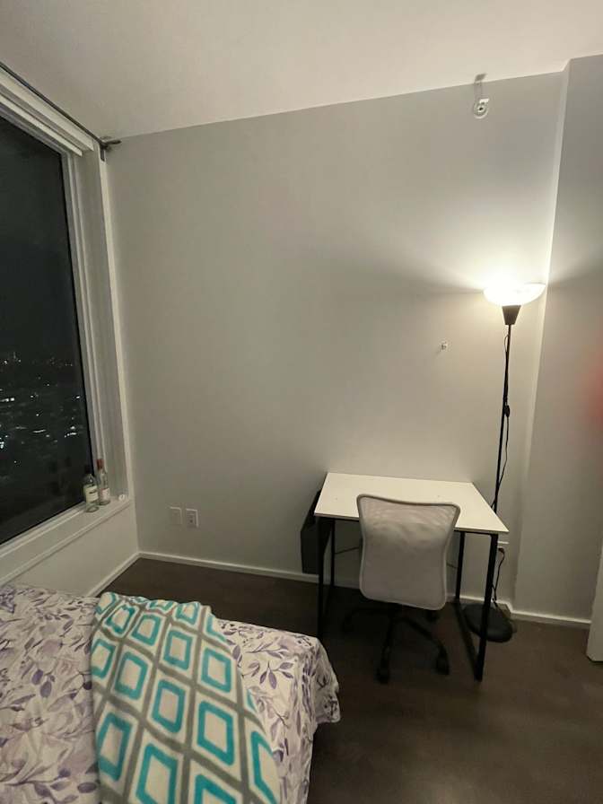 shessid Avila's room