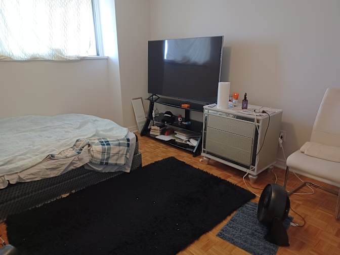 Mehmet Yilmaz's room