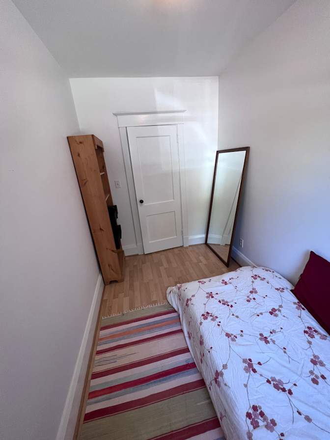 Hannah Burkhardt's room