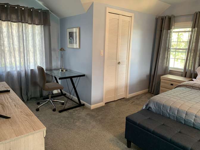 Photo of Jennifer and Larry's room