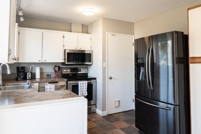 Robert Thomson's room