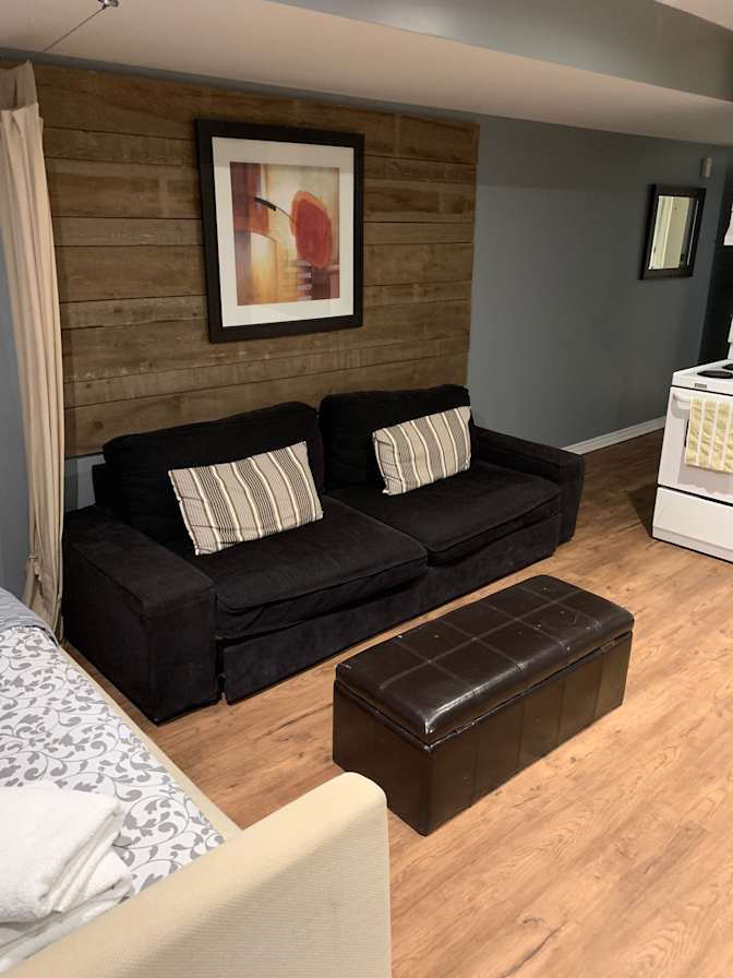 Nick Sarkovski's room