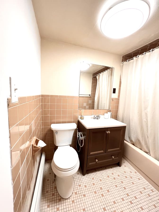 Photo of VIOLETA LOPEZ's room