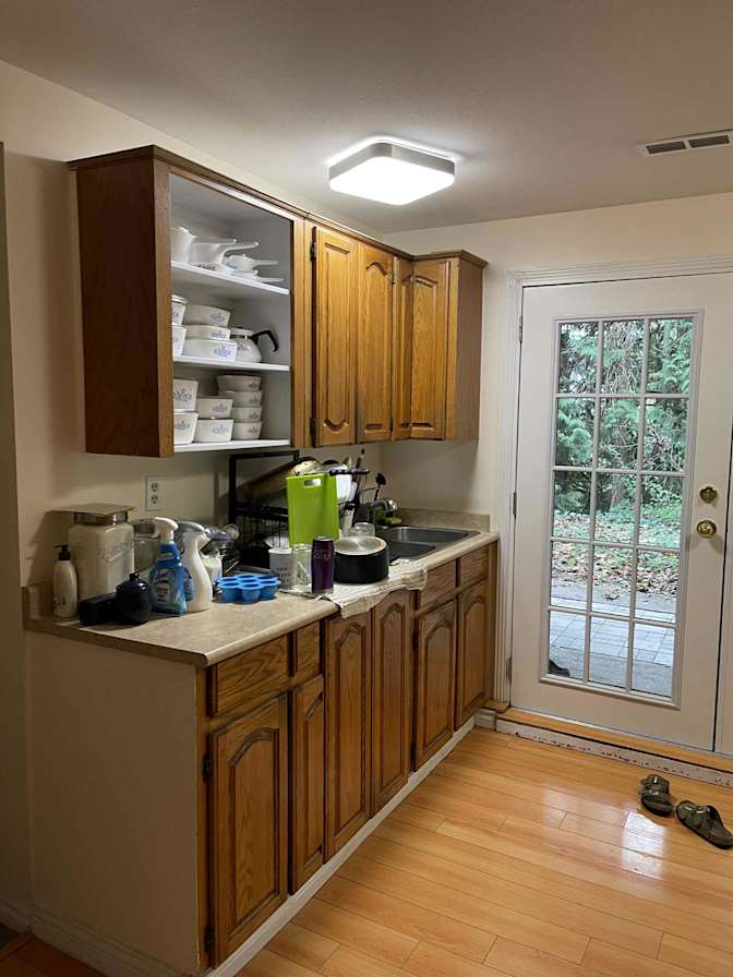 Photo of Zoey Frost's room