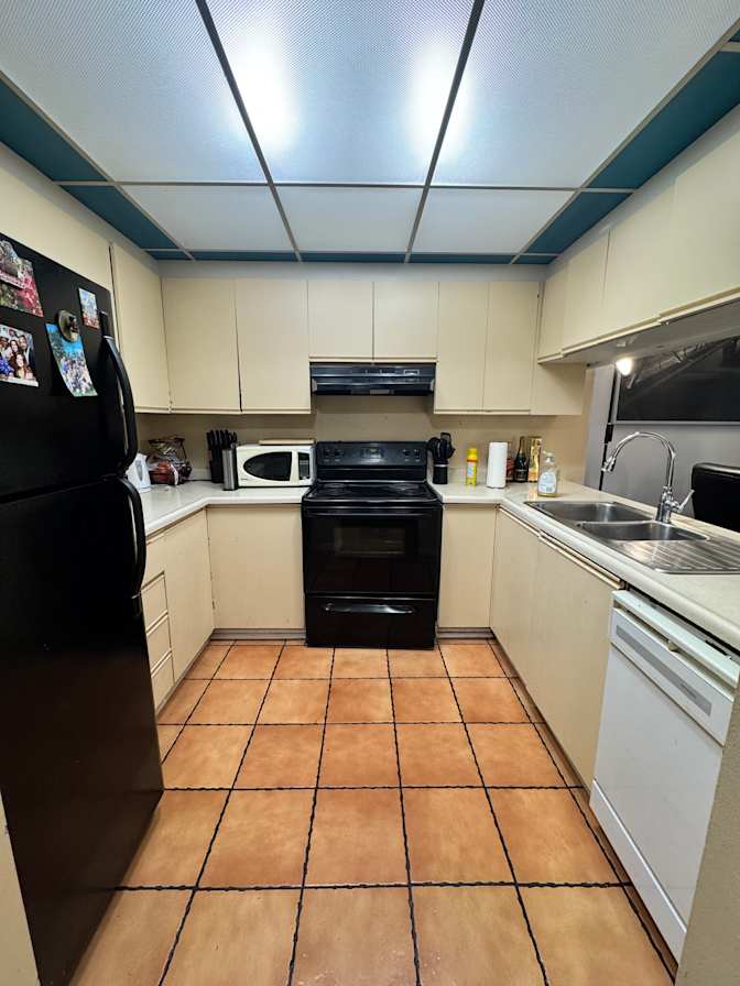 Pierre Bedrossian's room