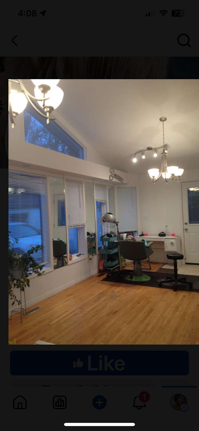 Photo of Angela Rinella's room