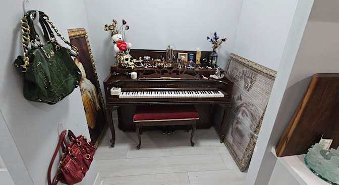 Tyanna-Ella Davis's room