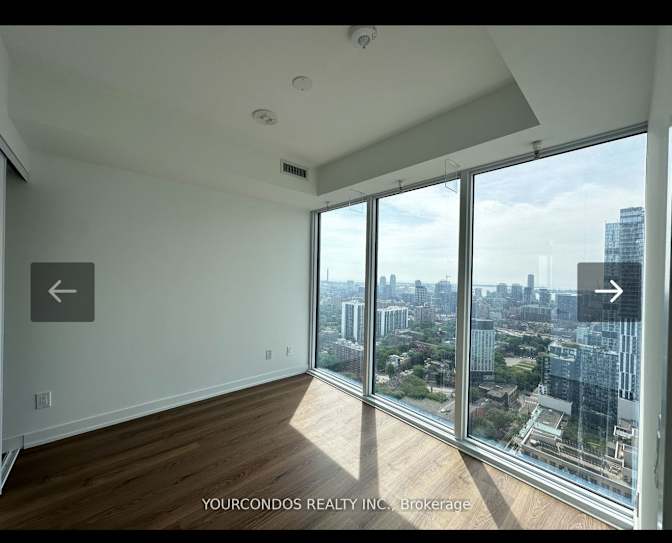 Olga brinda Nlend's room