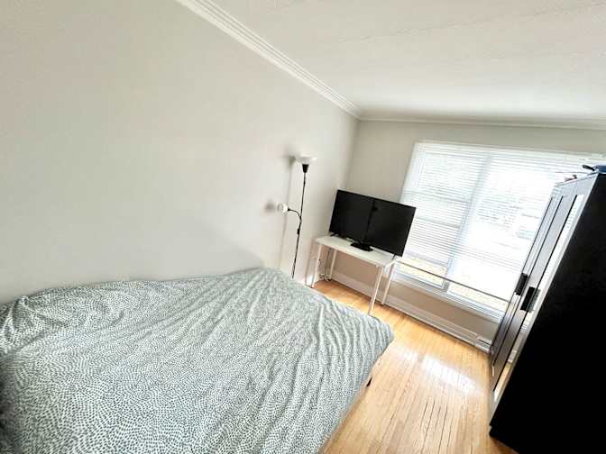 EKC Homestay Toronto's room