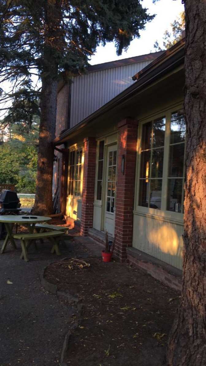 Photo of Andrea's room