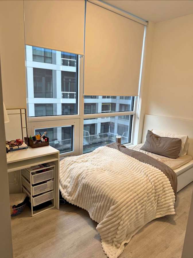 Spinder Raina's room