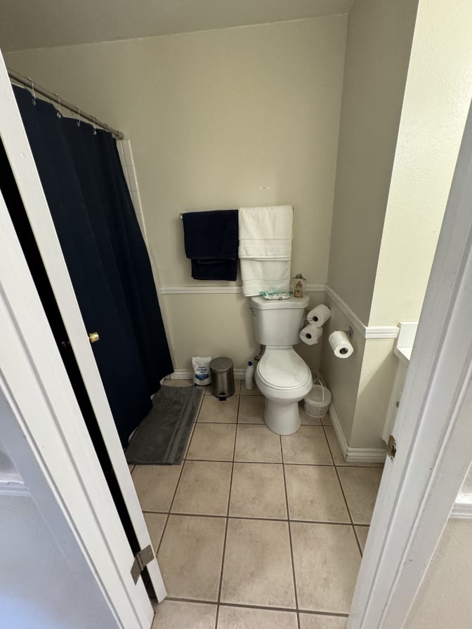 Photo of Vinh's room