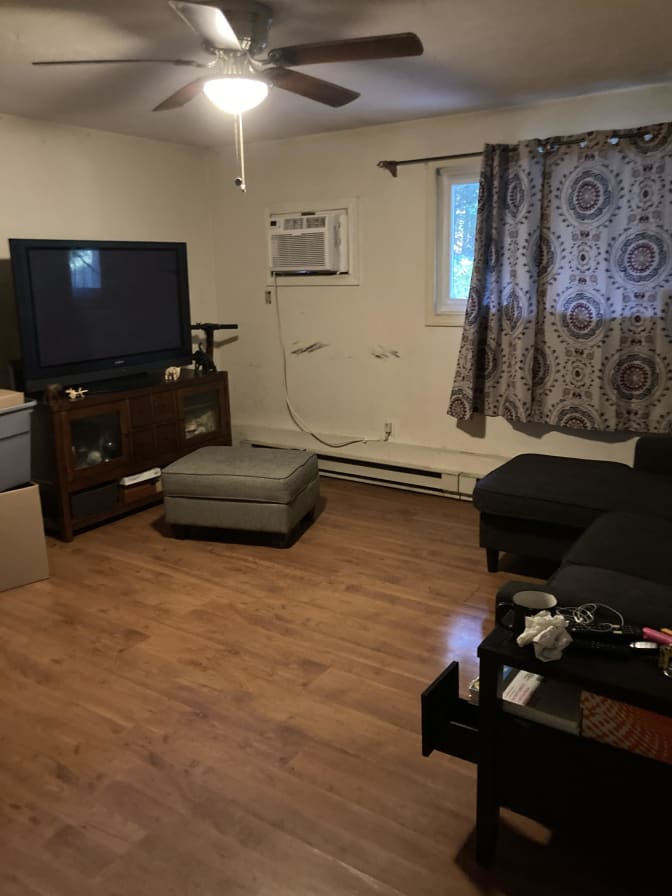 Photo of Beth Batchman's room