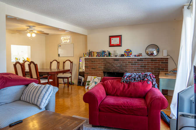 Laurel Duguay's room