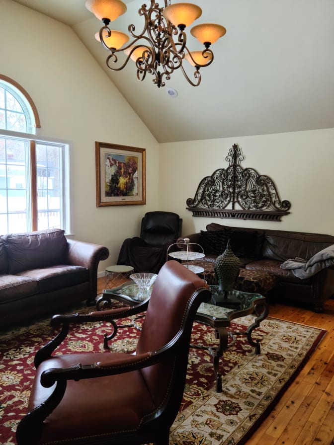 Photo of aniesa ali's room