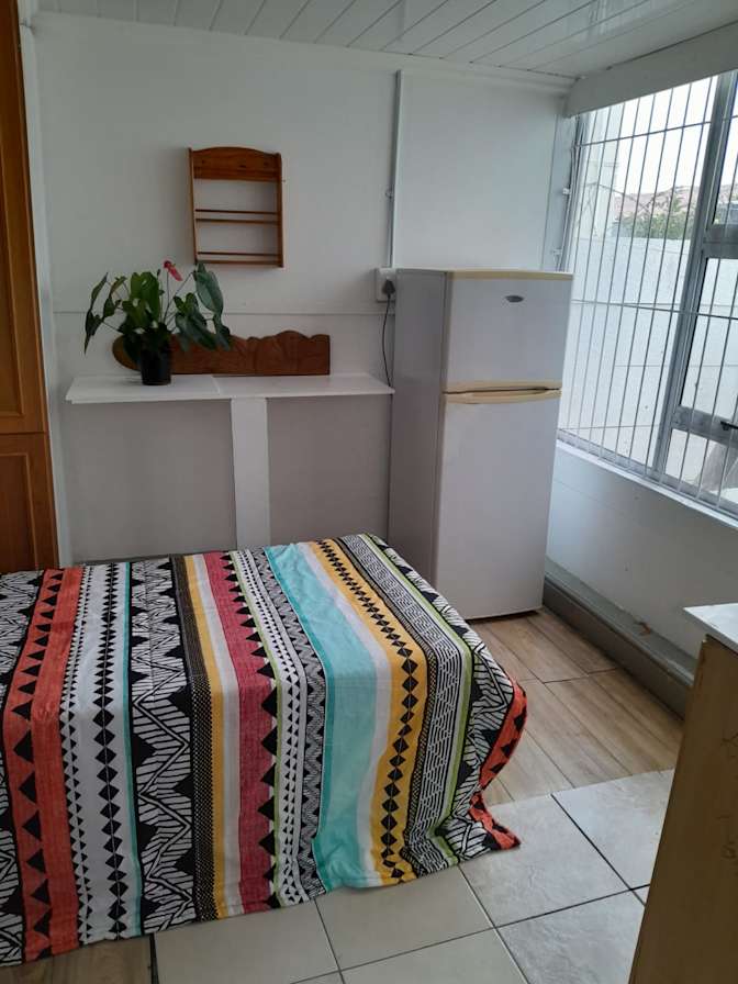 Photo of Deborah Bergstedt's room