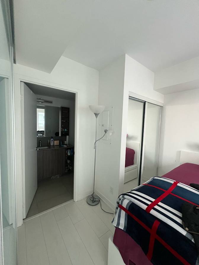 Photo of Mina Vekaria's room