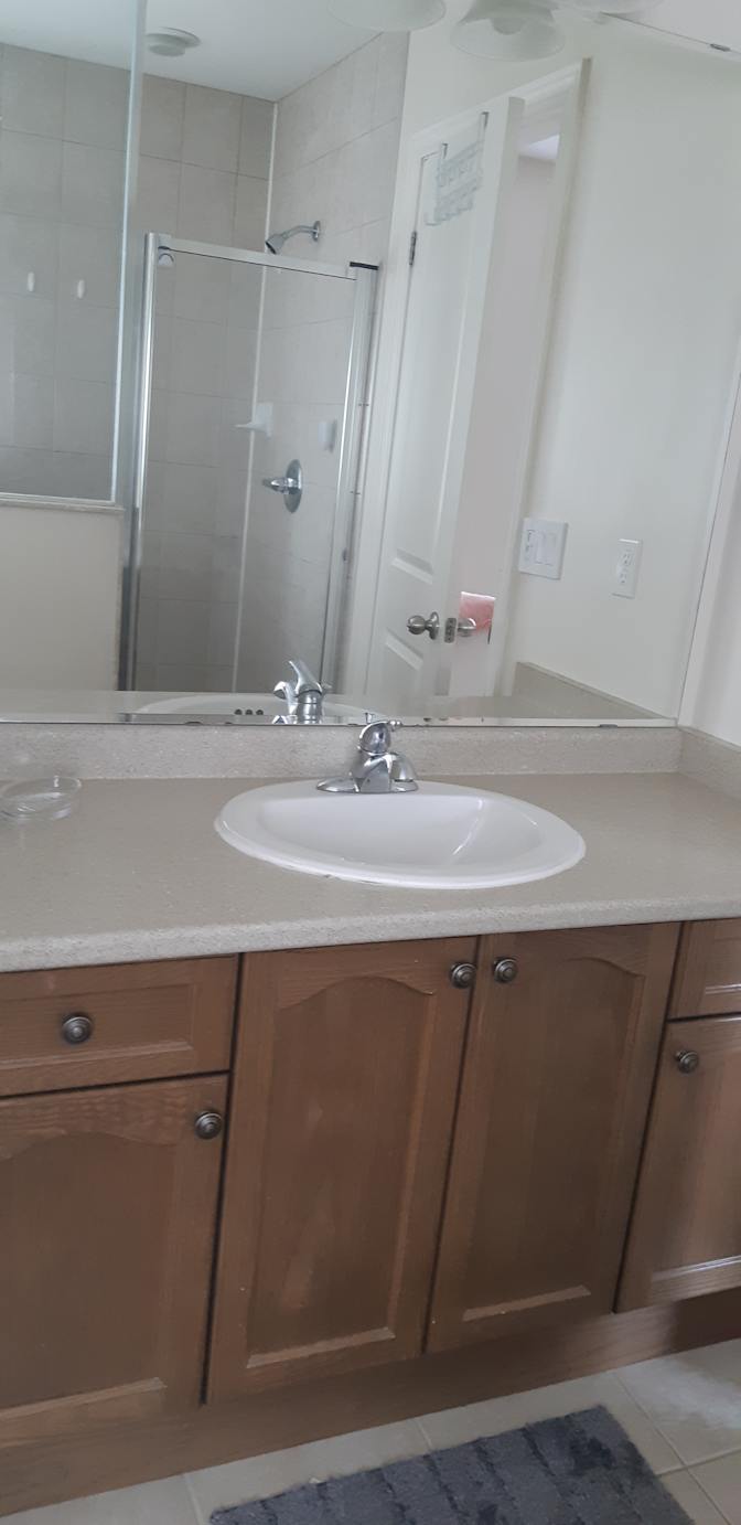 Photo of EDDY ABRIL's room