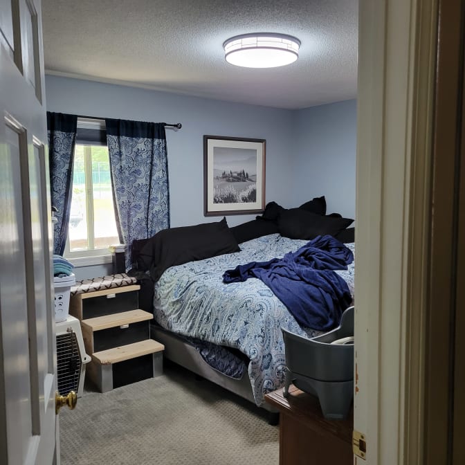 Photo of Ian's room