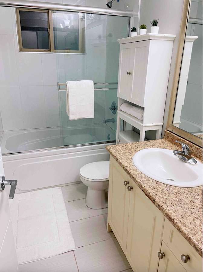 Photo of Hicham Echmalkhi's room