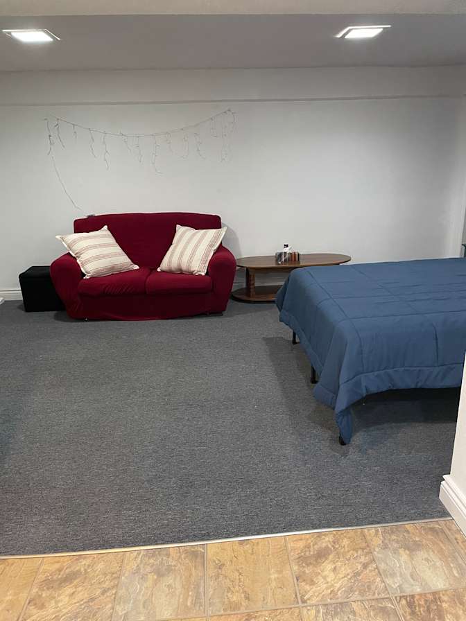 Furnished Private Room's room