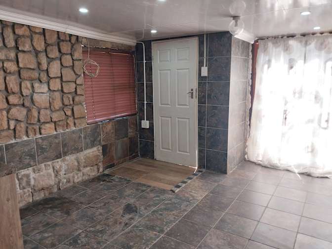 Photo of Fulufhelo's room