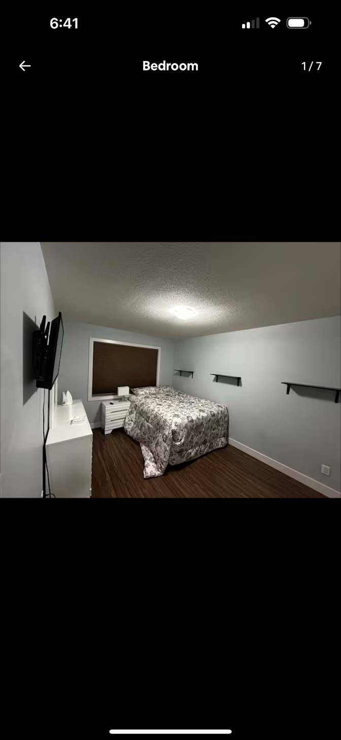 Azeezat Adekanmbi's room