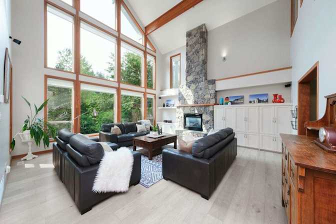 Photo of Jona's room