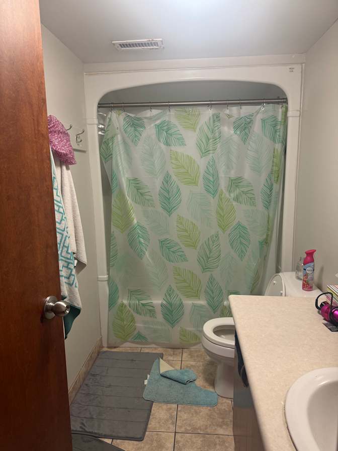 Isabella Gargano-Lucanie's room