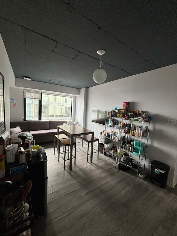 Gabby Makovka's room