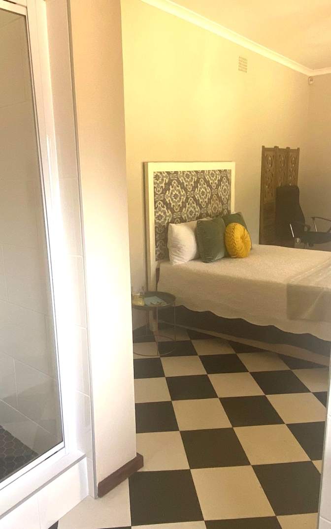 Photo of Jos Milne's room