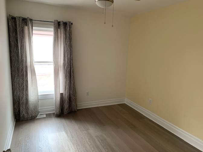 Sandy McDowell's room