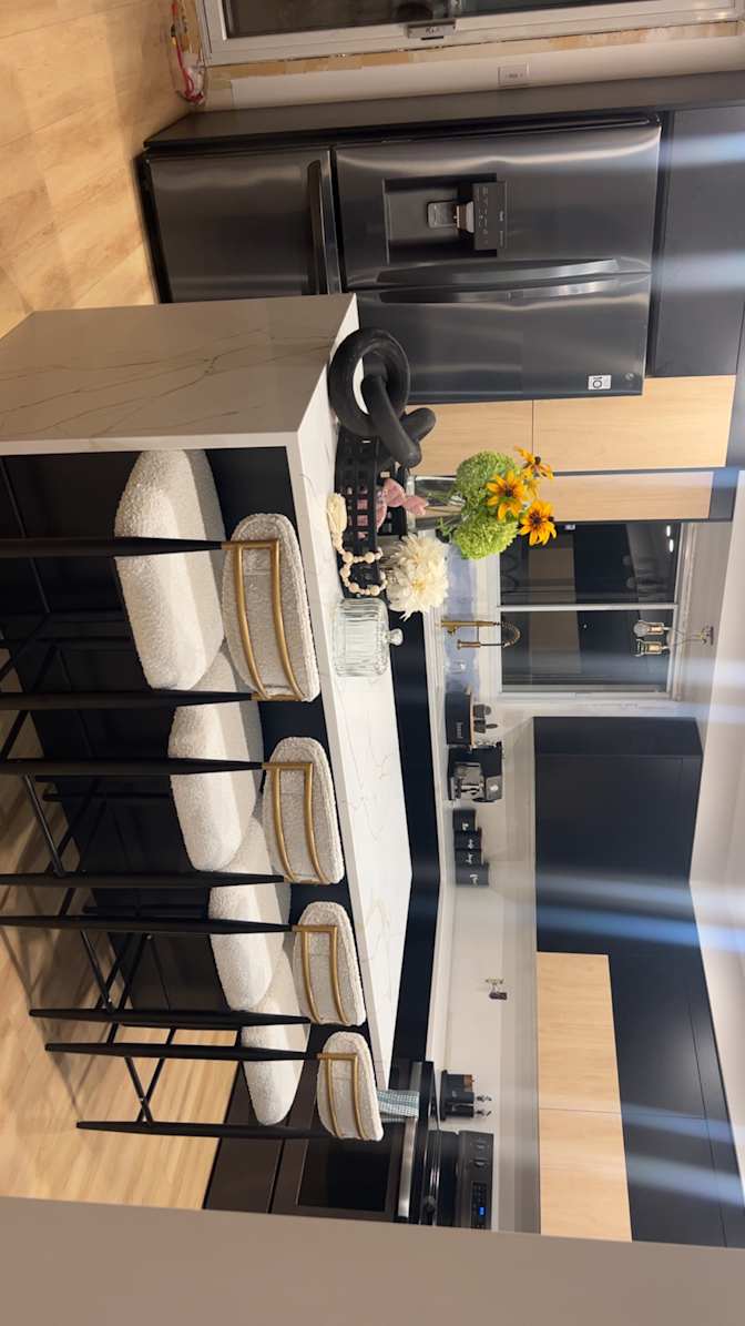 Marilyn Delbello's room