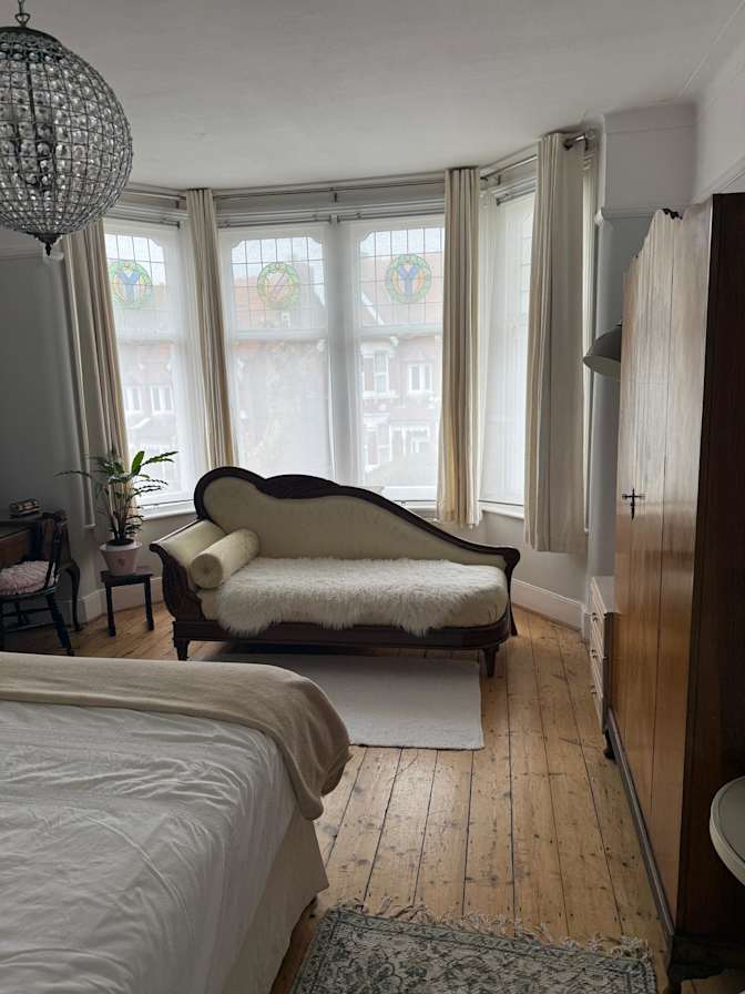 Photo of Elizabeth's room