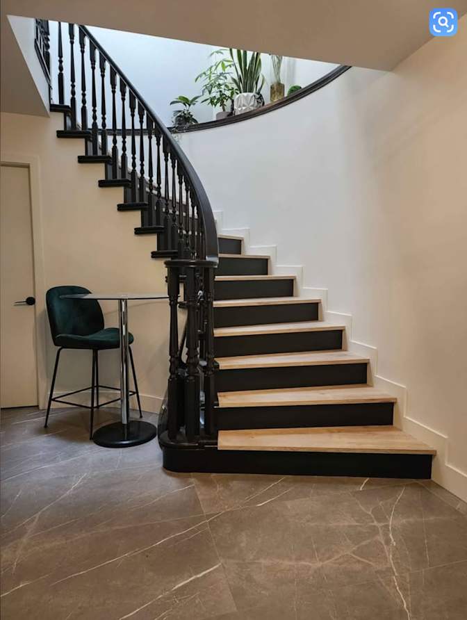 Photo of Vivian's room