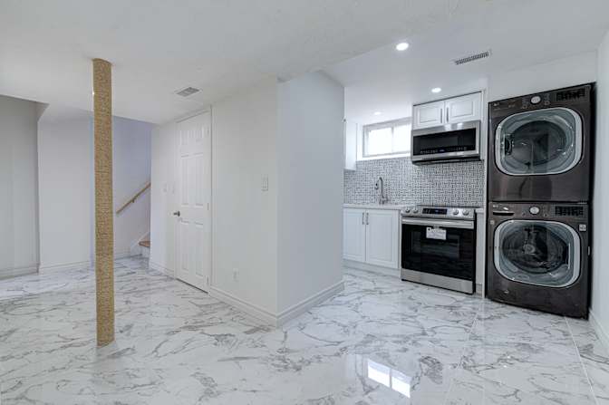 Rasel Al Habib's room