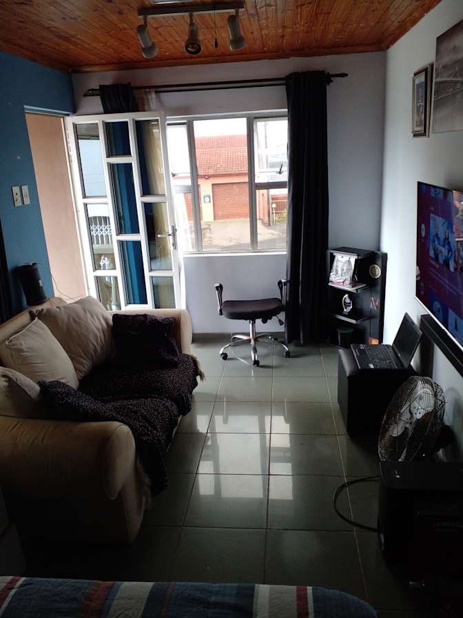 Photo of Sibusiso Thusi's room
