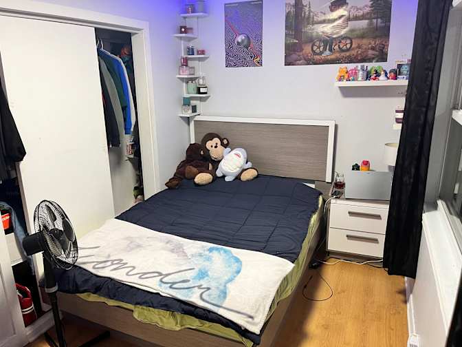 Photo of Meghan's room