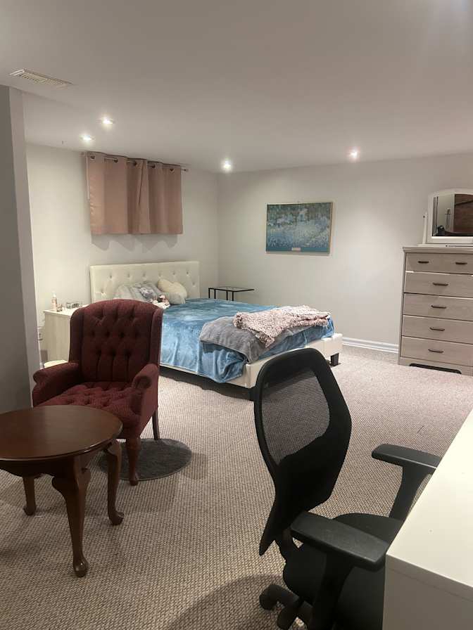 Photo of Jasmine Gagnon's room