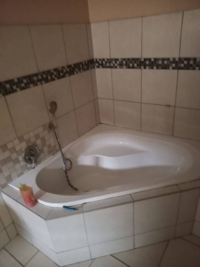 Photo of Rotondwa's room