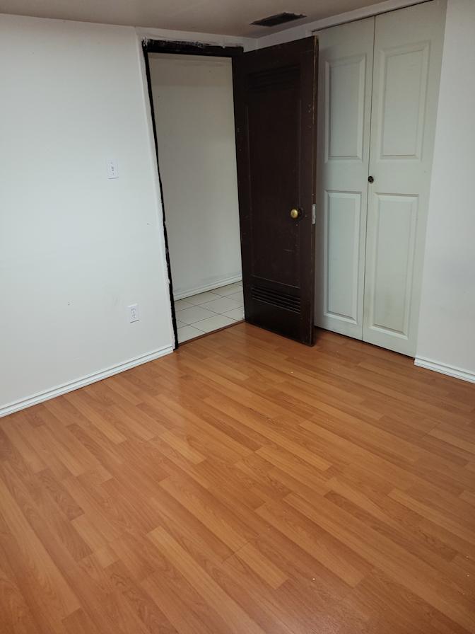 Parnaam Lalli's room