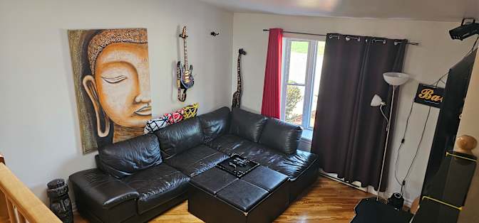 Pierre vivarais's room