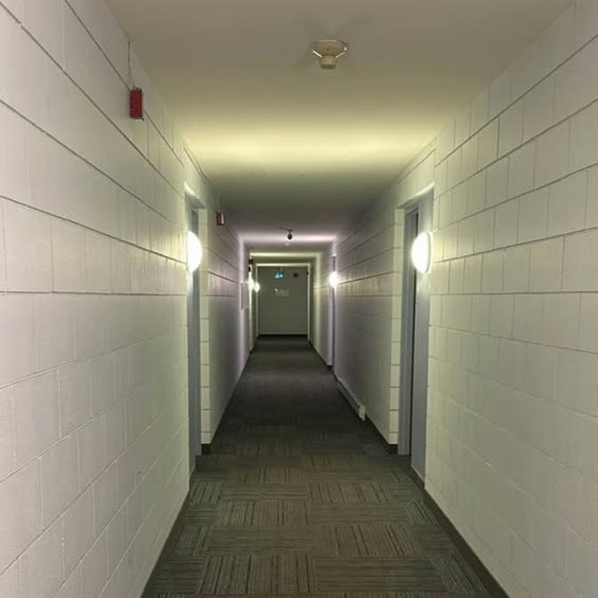 Marieyi De La Mota's room