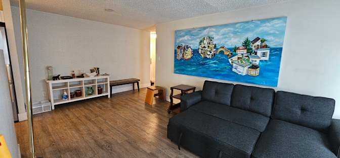 Photo of Lawrence's room