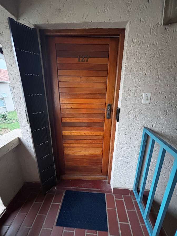 Photo of Valentine's room