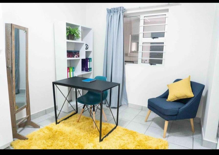 Private room to rent in share house Church Street, Midrand, Gauteng