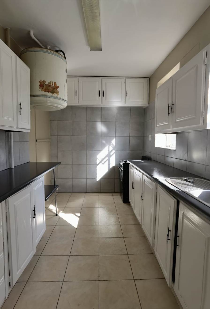 Room share to rent Justice Mahomed Street, Pretoria, Gauteng 0002 Beautifully renovated