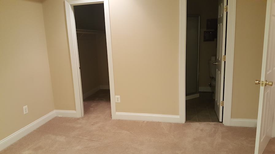 Private room to rent in share house Chorley Way, Bristow, Virginia